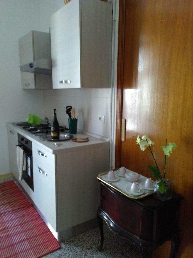 Appartamento In Centro Casa Vacanza Шикли Экстерьер фото