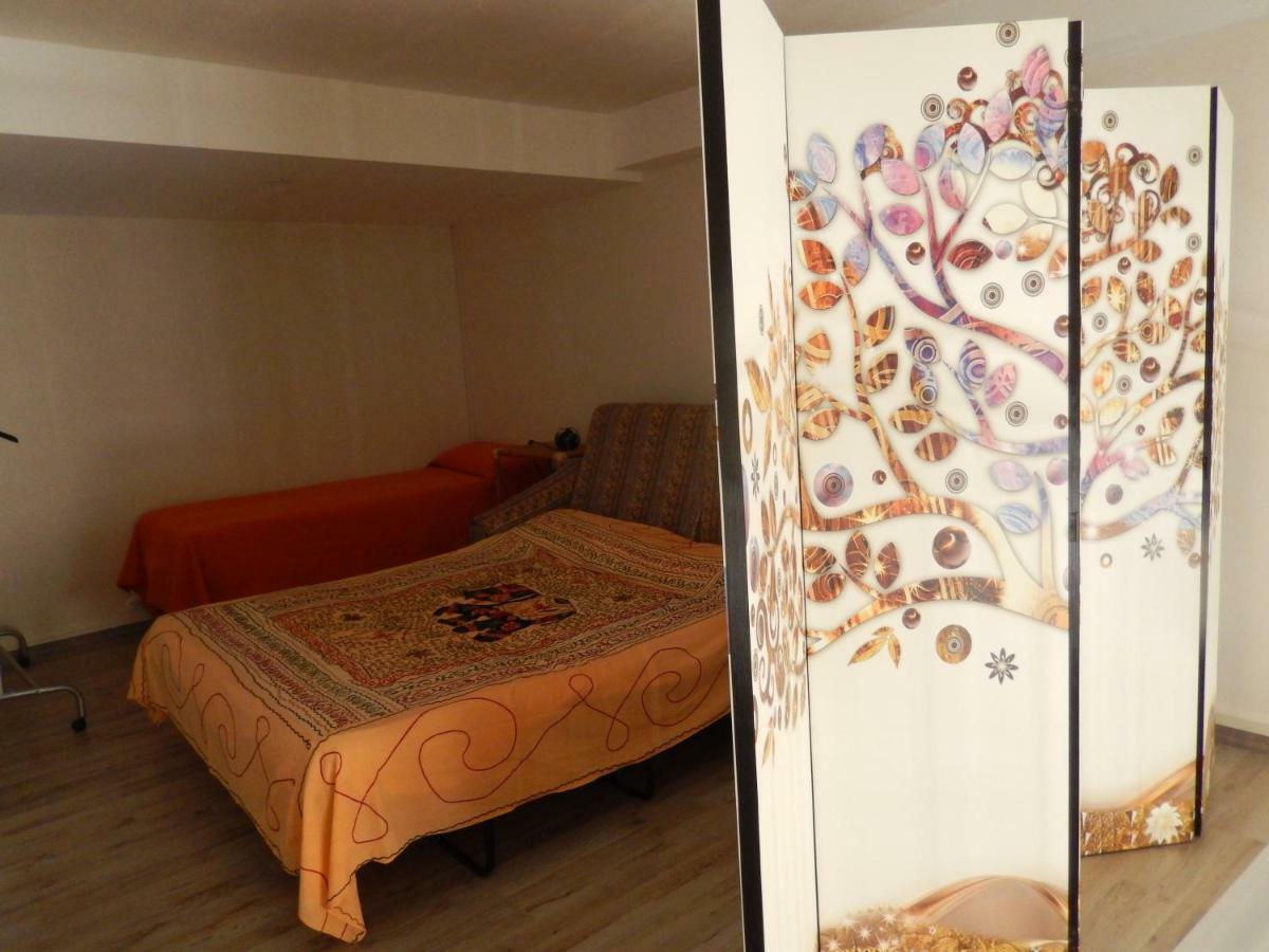 Appartamento In Centro Casa Vacanza Шикли Экстерьер фото